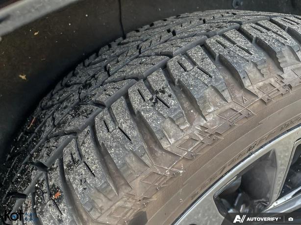 2023 Jeep Grand Wagoneer SERIES 3 FULLY LOADED!! $27,881 OFF HUGE DEMO DISCOUNT! image 7