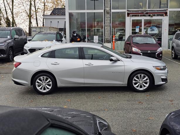 2021 Chevrolet Malibu LT - Apple CarPlay, Android Auto, Heated Seats image 5