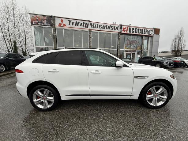 2017 Jaguar F-Pace 20d R-Sport - Panoramic Sunroof, Navigation image 5