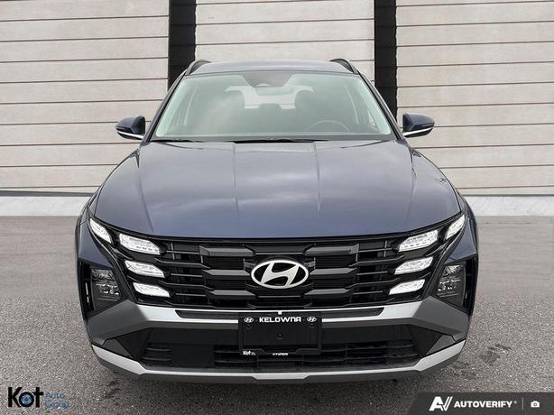 2025 Hyundai Tucson Preferred HEATED POWER MIRRORS! FORWARD COLLISION! USB CHARG image 2