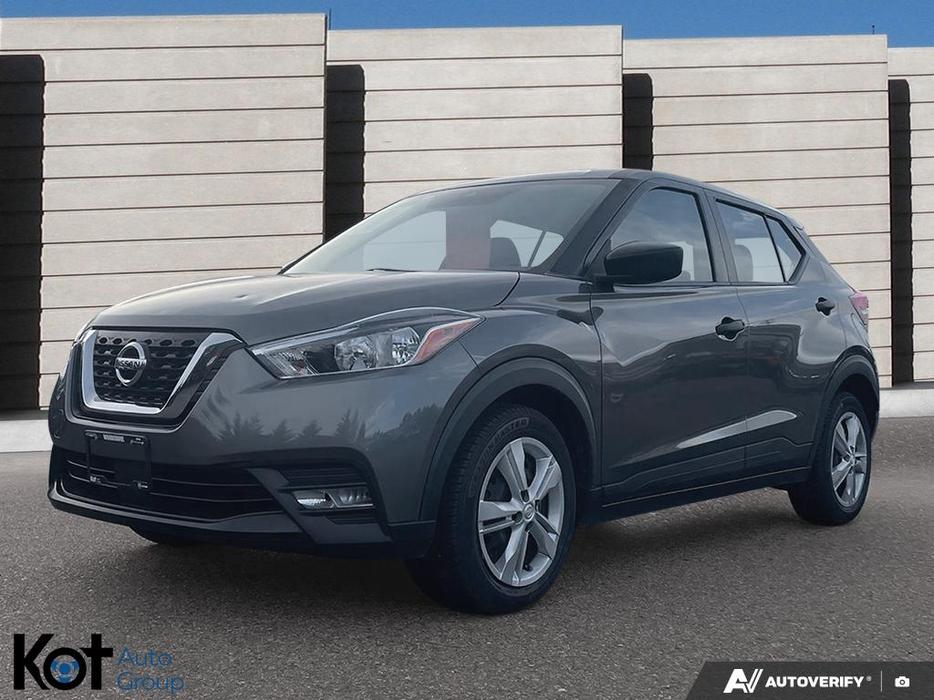2020 Nissan Kicks S FWD GREAT ON GAS! NO ACCIDENTS! NISSAN AUDIO SYSTEM WITH TOU display photo