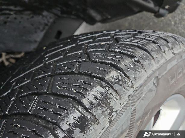 2022 RAM 1500 Classic SLT | Heated Mirrors! image 7