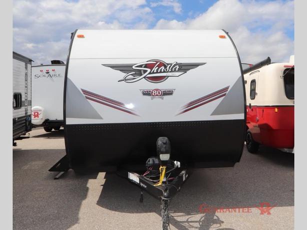 Used 2022 Shasta RVs Shasta 18BH image 2