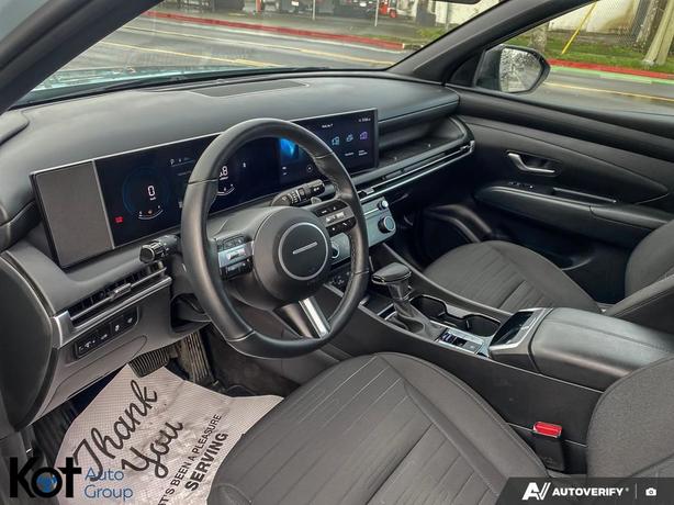 2025 Hyundai Santa Cruz Preferred BLUETOOTH APPLE CARPLAY! TOUCH-SCREEN DISPLAY! image 6