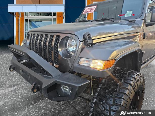 2022 Jeep Gladiator Sport S 4x4 | Heated Seats | Remote Start! image 8