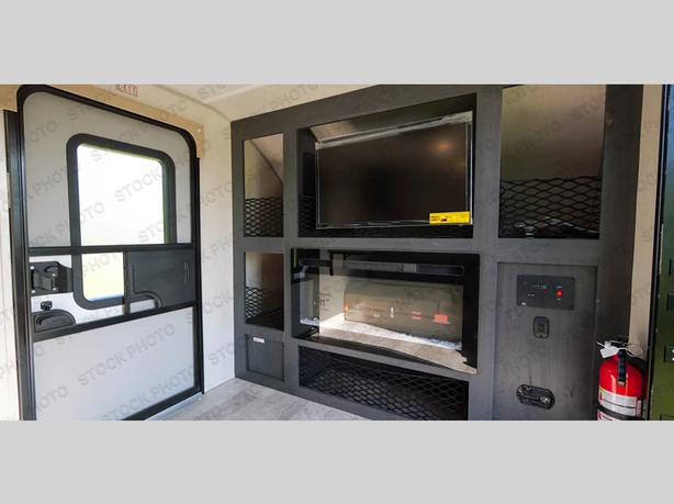 Used 2024 Forest River RV R Pod RP-107C image 3