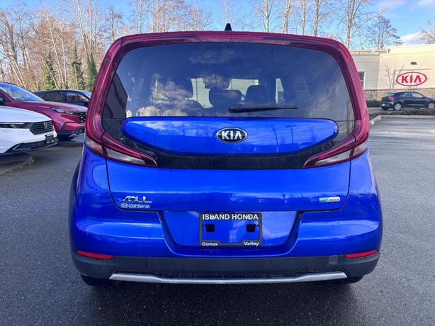 2021 Kia Soul EV Premium image 6