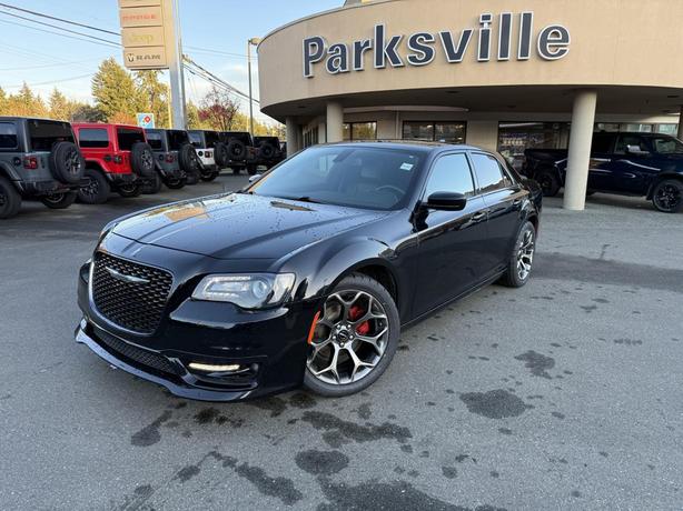 2018 Chrysler 300 300s image 1
