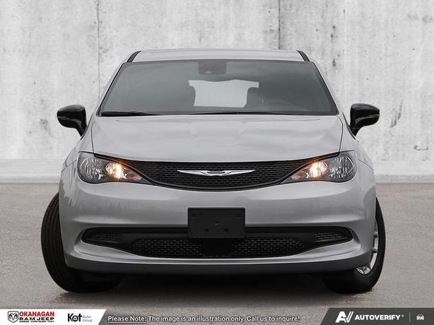 2026 Chrysler Grand Caravan SXT | LEATHER | DEMO CLEAROUT - FREE WINTER TIRES! d image 2