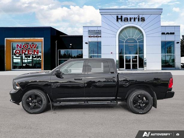 2022 RAM 1500 Classic Express 4x4 Crew Cab 5'7 Box | Bluetooth Connectivity! image 3