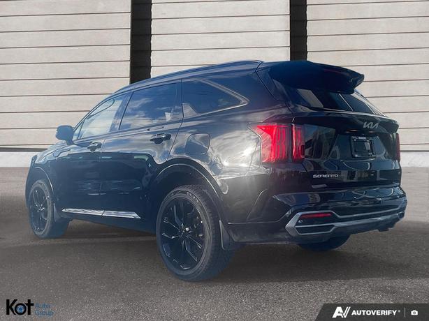2023 Kia Sorento SX image 4