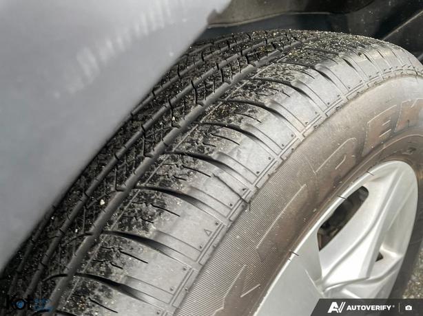 2024 Toyota Highlander LE AWD FULLY INSPECTED! 41,715 KMS! TOYOTA AUDIO SYSTEM W image 7