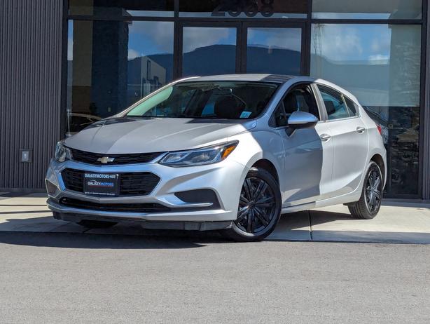 2018 Chevrolet Cruze LT - Heated Seats, Apple Carplay/A.A. image 1