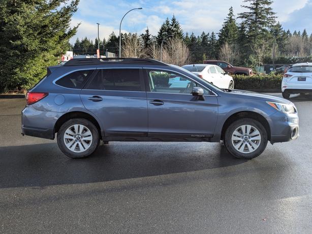 2015 Subaru Outback Touring Package image 5