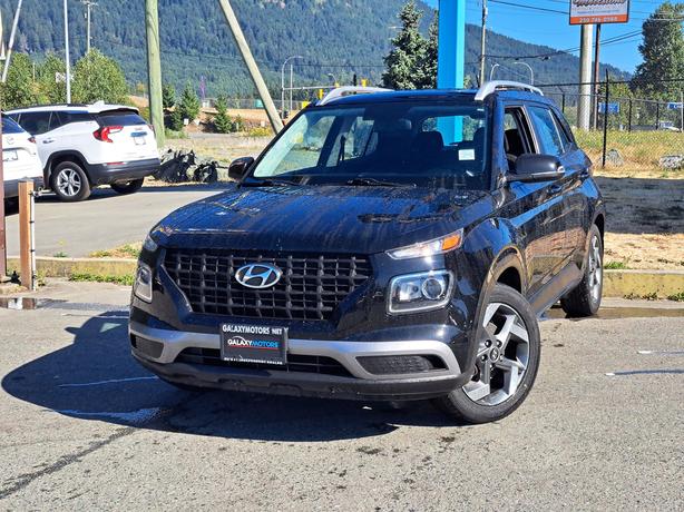 2022 Hyundai Venue FWD - Heated Seats, Heated Wheel, Moonroof image 1