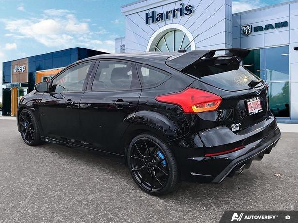 2017 Ford Focus RS | One Owner! image 4