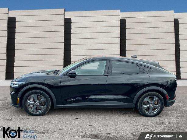 2021 Ford Mustang Mach-E Select LEATHER INTERIOR! LARGE TOUCH-SCREEN DISPLAY! PU image 3