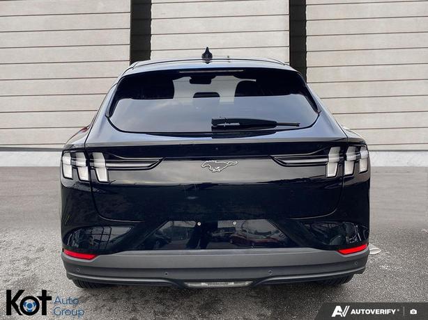 2021 Ford Mustang Mach-E Select LEATHER INTERIOR! LARGE TOUCH-SCREEN DISPLAY! PU image 5