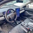 2021 Ford Mustang Mach-E Select LEATHER INTERIOR! LARGE TOUCH-SCREEN DISPLAY! PU thumbnail image 6