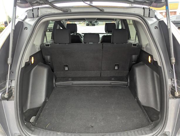 2017 Honda CR-V LX - No Accidents, Heated Seats, AWD image 8