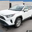 2019 Toyota RAV4 LE NO ACCIDENT! LOW KMS! BACKUP CAMERA! thumbnail image