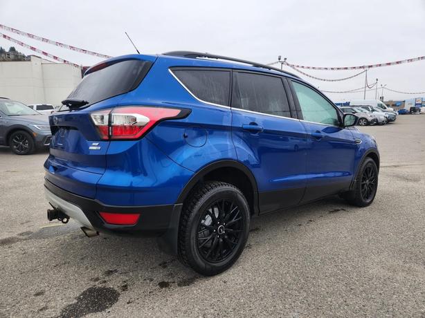 2017 Ford Escape SE | 4WD | Remote Keyless Entry | Rear-View Camera image 3