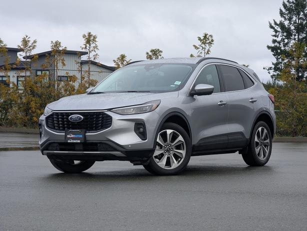 2024 Ford Escape Platinum - No Accidents, AWD, Heated Seats, NAV image 1