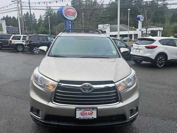 2016 Toyota  Highlander Limited image 3