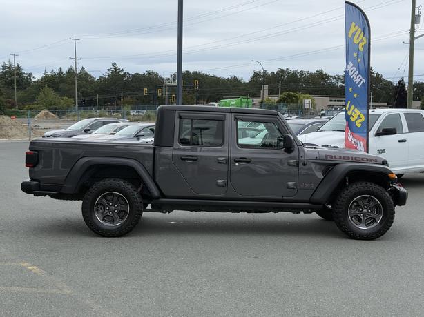 2021 Jeep Gladiator Rubicon 4WD-Front Dual Zone A/C & Front Fog Light image 5