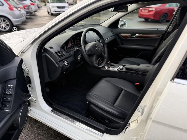 2010 Mercedes-Benz C-Class image 7