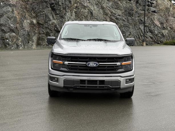 2024 Ford F-150 XLT 4WD- Dual Zone A/C & Trailer Brake Controller image 3