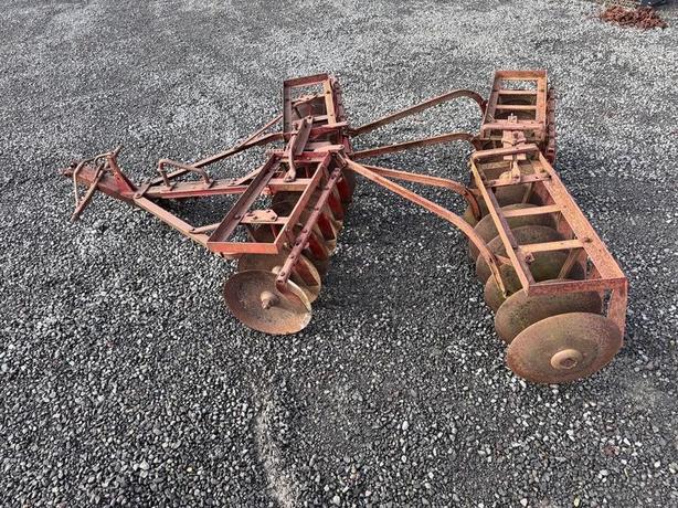 1990 Pull Type Disc Harrow image 6