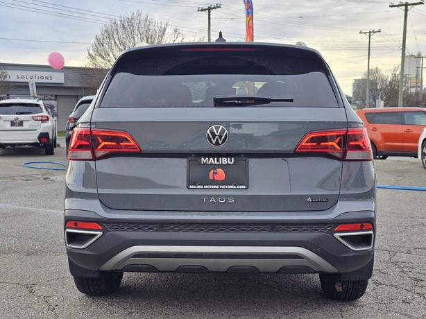 2023 Volkswagen Taos Highline 4MOTION image 3