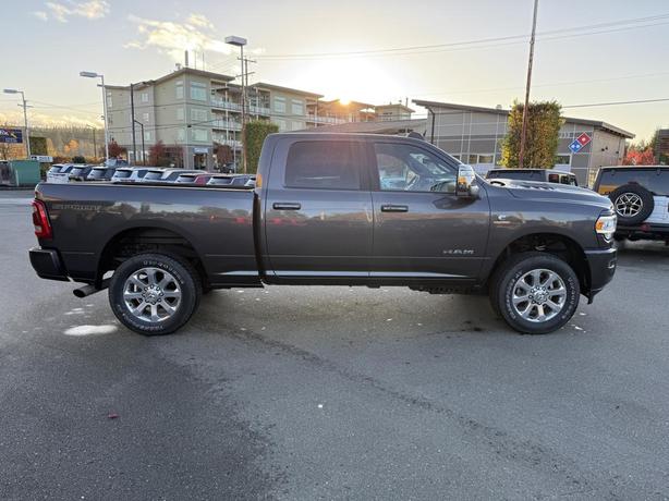 2024 RAM 3500 Laramie image 6