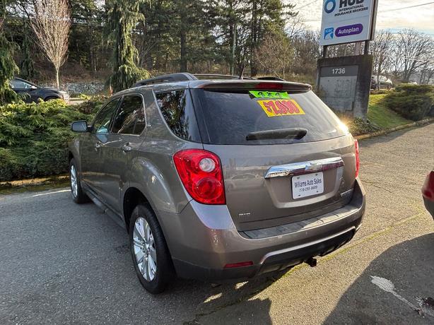 2010 Chevrolet  Equinox LT w/1LT image 7