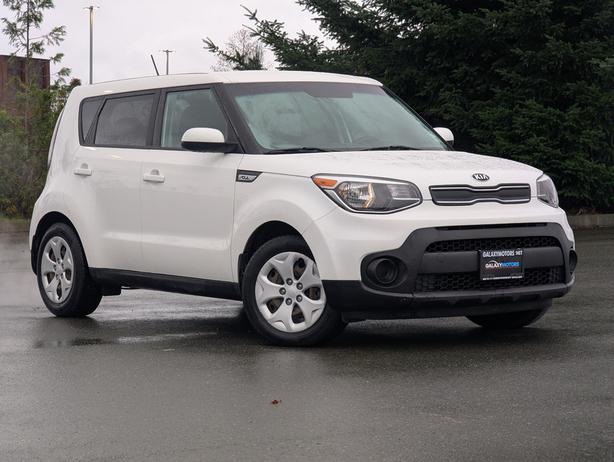 2018 Kia Soul LX - Low Mileage, Bluetooth, SXM Satellite Radio image 4
