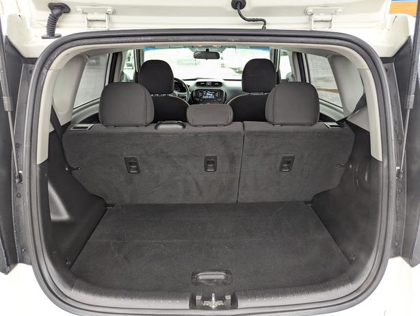 2018 Kia Soul LX - Low Mileage, Bluetooth, SXM Satellite Radio image 8