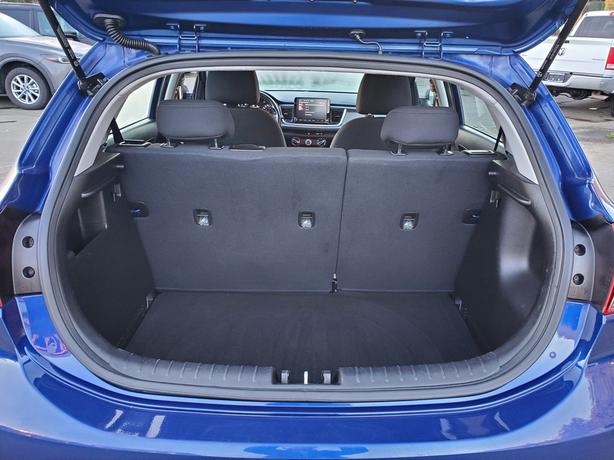 2021 Kia Rio - Heated Seats, Back-Up Camera image 8