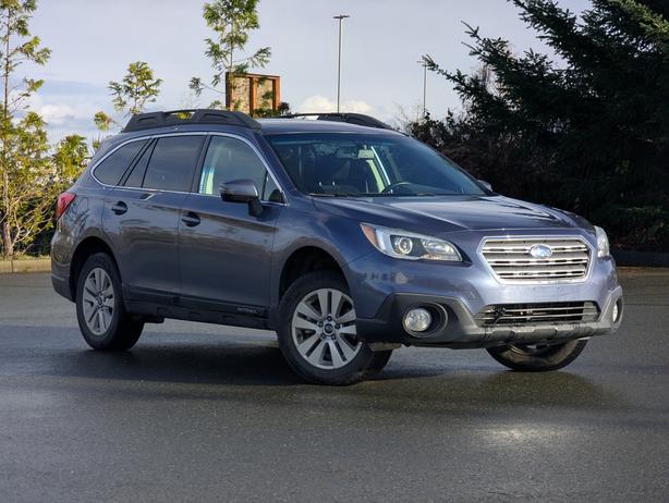 2015 Subaru Outback Touring Package image 4