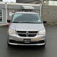 2017 Dodge Grand Caravan FWD- BC Local, Leather Shift Knob & Dual Zone A/C thumbnail image 3