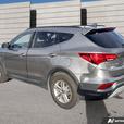 2018 Hyundai Santa Fe Sport Luxury LEATHER! POWER DRIVERS! HEATED SEATS! NO ACCI thumbnail image 4