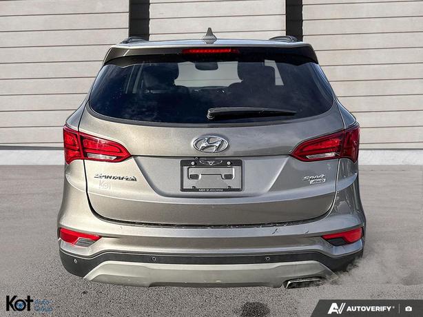 2018 Hyundai Santa Fe Sport Luxury LEATHER! POWER DRIVERS! HEATED SEATS! NO ACCI image 5