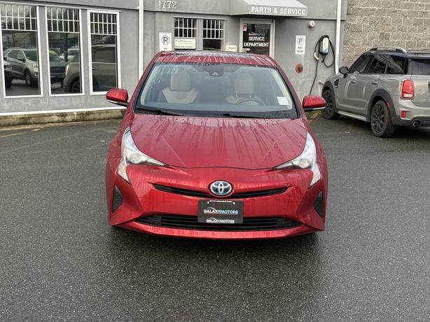 2018 Toyota Prius Technology- Heated Seats & Power Moonroof image 3