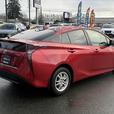 2018 Toyota Prius Technology- Heated Seats & Power Moonroof thumbnail image 6