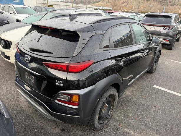 2019 Hyundai Kona Ultimate LEATHER! SUNROOF! BACKUP CAMERA! image 3
