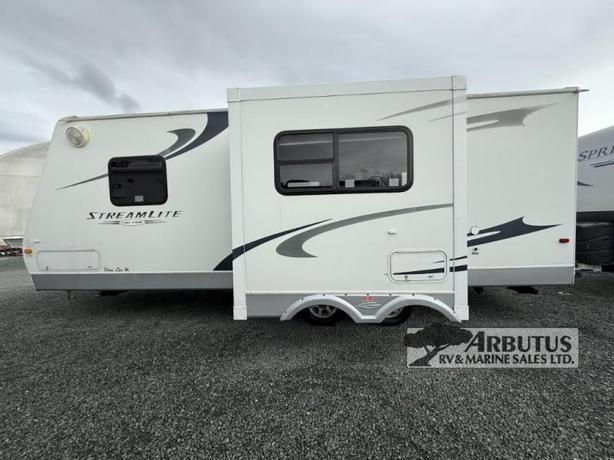 Used 2010 Gulf Stream RV Streamlite 23SLB image 2