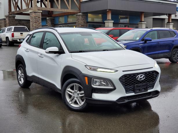 2019 Hyundai Kona Essential AWD - Heated Seats image 4