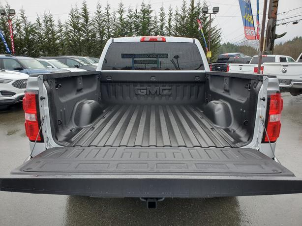 2016 GMC Sierra 1500 Double Cab 4WD - Trailer Brake, Back-Up Camera image 8