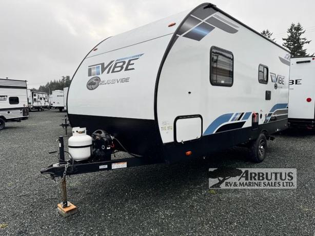 Used 2023 Forest River RV Vibe 16RB image 3