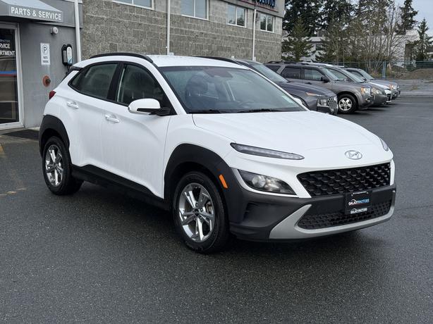 2023 Hyundai Kona Preferred AWD-No Accidents, BC Local & Low Km image 4